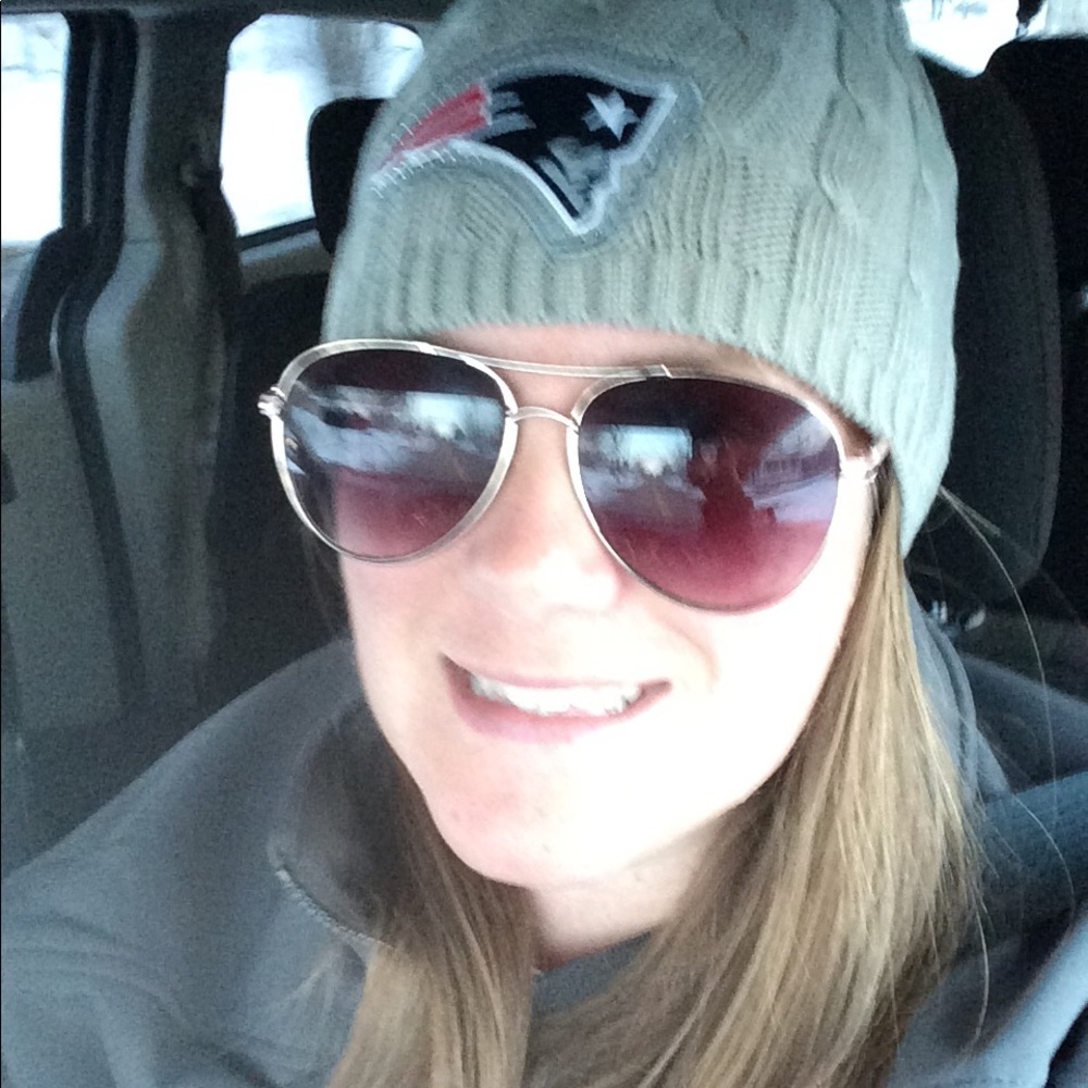 Meet your Posher, Julie!